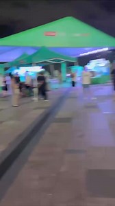 Ready for a burst of inspiringly talented martial artistry? Make way for our young prodigy in an exclusive display of Kung Fu finesse. This heart-warming and awe-inspiring video will leave you applauding the amazing skills of this young boy. Fans of Kung Fu — and cuteness —, prepare to be blown away! Oh, and speaking of being a fan, if you're craving for some cool Kung Fu gear of your own, make sure to check the link in the first comment. Believe us, you don't wanna miss this! 🥋👦🏻 #KungFuProd