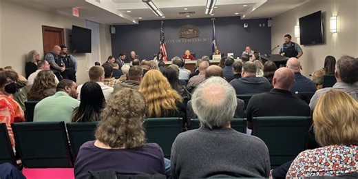 Leavenworth City Commission hears from residents ahead of CoreCivic special use permit consideration