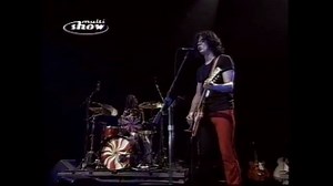 9.1K views · 224 reactions | The White Stripes - I Just Don't Know What To Do With Myself Release 2003 Live at Tim Festival, Rio de Janeiro, Brazil 2003 | Alltime best Rock Music | Facebook