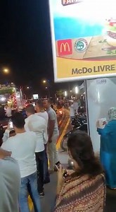 1M views · 3.1K reactions | آخر مكاين فالعراسات فالمغرب... برزة فوق كاميو في الشارع | ALakhbar - الأخبار | Facebook