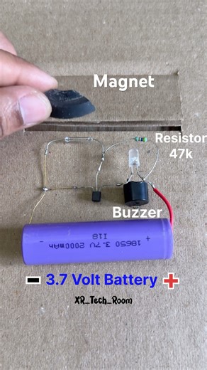 Door security system | door alarm #youtubeshorts #shorts #tech #experiment #circuit #scienceproject