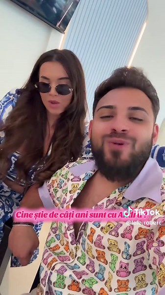 Cine știe de câți ani sunt cu Andra?