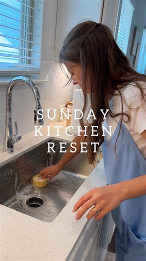 Natalia Berestovskaia | Sunday kitchen reset🌸 My daily assistant, the @dreame_tech DREAME X40 Ultra robot vacuum, is something I absolutely adore. I use it every... | Instagram