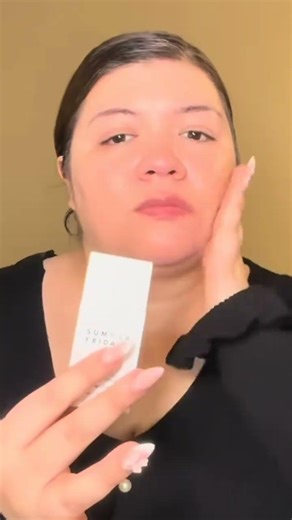 Minimal Morning Makeup with Summer Fridays Lip Balm & Skin Tint #shorts ‪@summerfridaysbeauty‬