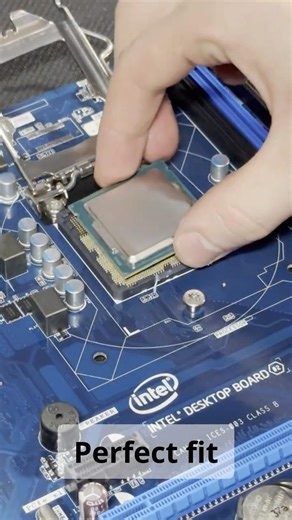Installing a CPU Like a Pro #pcbuild #tutorial
