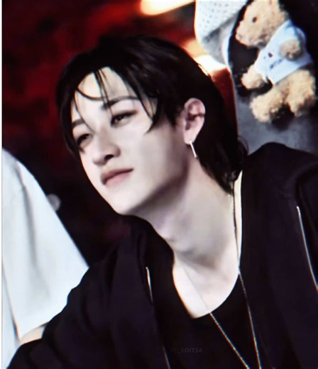 bang chan slipping up in the new skzcode got me crying help. bang chan been looking too good lately. him and his new bubble photo🤤 bang chan swearing gotta be the best thing of 2026 #straykids #viralvideo #xyzbca #fyp #bangchan get on fyp viral 67 make me famous bahng christopher chan skzcode channie hyung best leader edit rock steady baby boo @𝓢 𝜗𝜚 @Shy💕!¡ @𝐣𝐨𝐥𝐢𝐧𝐚ఌ @a⁷ @ki ˚⟡˖ ࣪ @d.motionz @auntielina ⊹ ࣪ ₊ @izzyy ⋆˚࿔ @nono ✦ @ᴊ.ᴏɴᴇᴢᴏɴᴇ ★