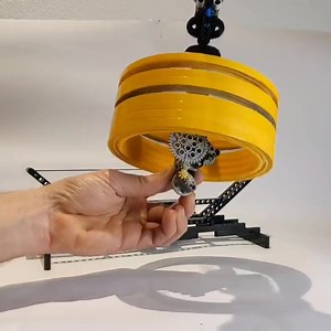 One-wheel gyroscope from LEGO😃 | Physics is Fun 2