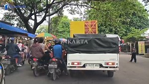42K views · 1.5K reactions | Pagi Ini Jalanan Macet Jakarta-DKJ Jakarta ==================== #dkj #dkjjakarta #jakarta #dki #dkijakarta #pik #pantaiindahkapuk #depok #Monas #hi #gambir #budaranhi #pasarsenen #artis #ibukota #kotatua #gelorabungkarno #pondokindah #andara #rans #tmii #tamanminiindonesiaindah #jalantol #tanahabang #tolkota #toldalamkota #toljagorawi #jagorawi #bekasi #bogor | Live Jakarta | Facebook