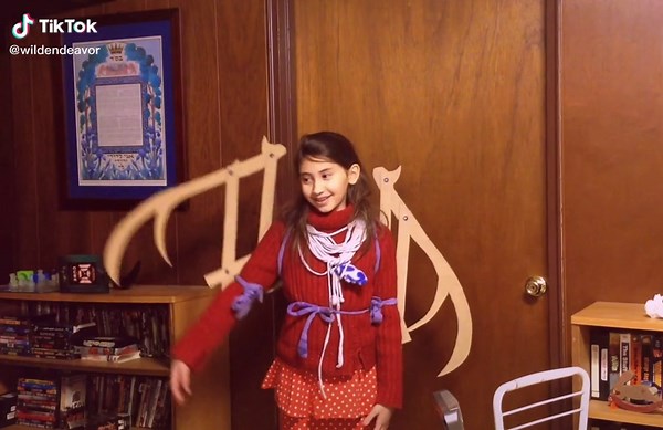 DIY Dragon Wings Tutorial for Cosplay and Fantasy Costumes