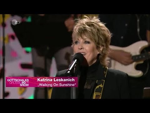 Katrina Leskanich ~Walking on Sunshine~, Live performed in Germany, October 2019.