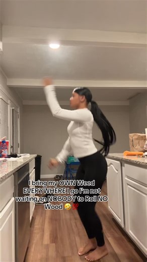 Sarah Rejahella | 🤣🤣🤣💯 | Instagram