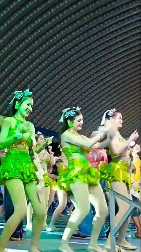 Phetchaburi folk dancers perform the traditional Phetchaburi folk dance.