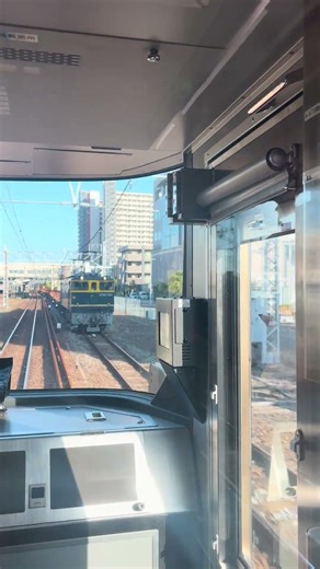 大久保駅で新山口工臨を追い抜く新快速#トワ釜 #ロンチキ #工臨