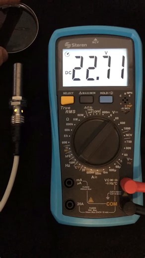 Valzep Automation | Sensor Inductivo Balluf PNP contacto cerrado 🪛⚡️ . . . . . . . . . . . #plc #automatizacion #electricidad #electric #reel | Instagram