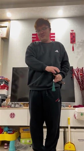 Hilarious Real Life Moments: Tang GUI & Lu Lingfeng's Laughter Unleashed