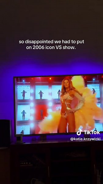 Victoria's Secret Fashion Show 2006 Highlights