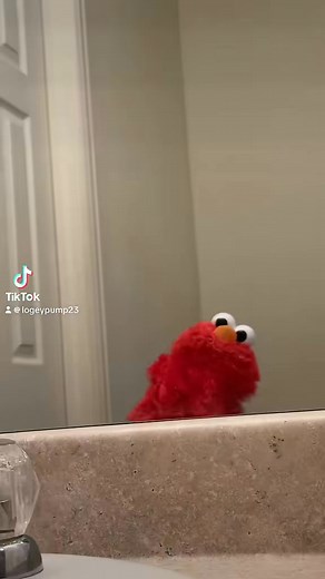 We hear you Elmo | Logeypump23