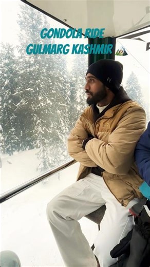 Gulmarg gondola ride in Kashmir #gondolaride #gulmarg #gulmargkashmir