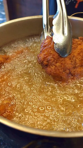 ¡Pollo estilo Kentucky! . #yosoycocinero #recetas #recetamexicana #comidamexicana #recetafacil #recetacasera #PolloKFC | El Cocinero en proceso
