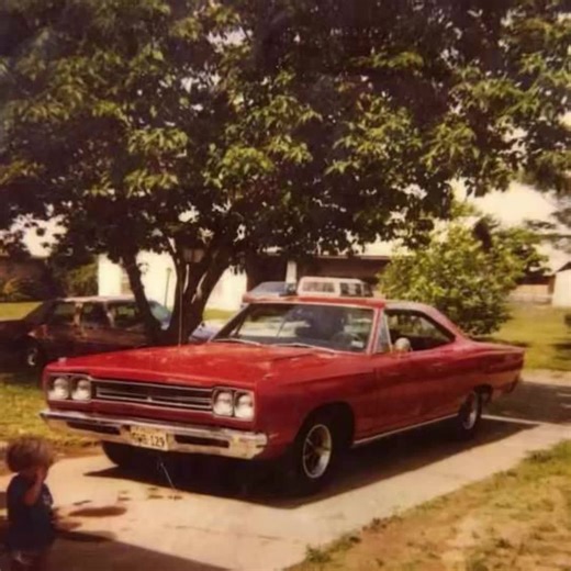 Exploring Iconic Locations Inspired by Bruce Springsteen