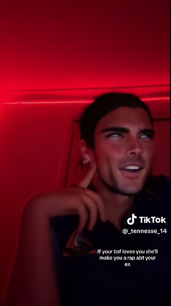 Freestyle Raps: Fun Rhymes About Your Ex