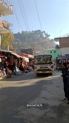 hrtc_lover_hp_08 on Instagram: "मधाना नेरवा चौपाल सैंज सोलन #hrtc_rocks_himalyan_routes_full_on_danger_still_chilling😍✌️🚌🚌🚌 #hrtc_lover_hp_08 #himachalpradesh #hrtc_nalagarh #hrtc_hamirpur"
