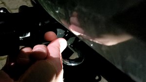 Thule apex bike rack- hitch pin does not lock? More in comments