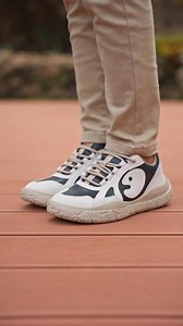 UIN时尚休闲鞋巴德纳斯，走出故事#休闲女鞋#潮鞋#一脚蹬#低帮女鞋#