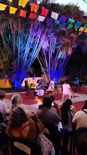 Magical opening night of the Sujuy Ja’ tour in Izamal ✨✨✨Thank you @miranda_lakerveld @wendy.palomeque @alexwchr @danielaromeromusica @danagongora @loezasocorro @luceroflores1902 @marijke_de_schepper @unayucatan @sedeculta ✨video by @seleniomedina ✨ | World Opera Lab