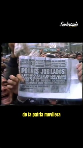 "NORMA TAMBIÉN": UN DOCUMENTAL SOBRE NORMA PLA (Entrevista a sus directoras y un material que nos trae su lucha y su resistencia) "Norma También" es un retrato de Norma Pla a través del viaje de investigación de Solve, una estudiante feminista de Ciencias Sociales. Fascinada por la figura desafiante de Norma, quien lideró la lucha por los derechos de jubiladas y jubilados en los años 90 frente a reformas neoliberales, Solve explora su legado mediante encuentros, entrevistas y material de archivo