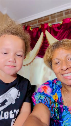 Charlie Mr 2 learning Part 3, knowing shapes#smarttoddleractivebrainknowlegeispower | Dorothy Walua