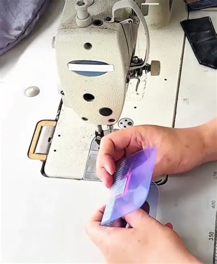 Raiser label attach #sewing #garmentfactory #shortvideo #RMGTips #sewinghacks