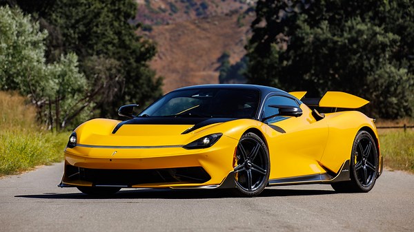 Top 10 Electric Cars of 2022: Revolutionizing the Road with New Tech and Style