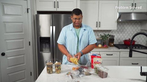 How to make a cheap, delicious trail mix blend at home