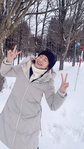 中村静香｜Shizuka Nakamura on Instagram: "岩手・秋田ロケ☃️🩵"