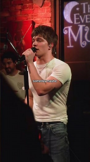 Alex Sampson performing “Pretty Baby” is my Roman Empire #alexsampson #prettybaby