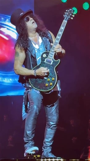 K Arena, Yokohama (Japan), May 5 Video: IG user metal_up_your_axx | Slash News