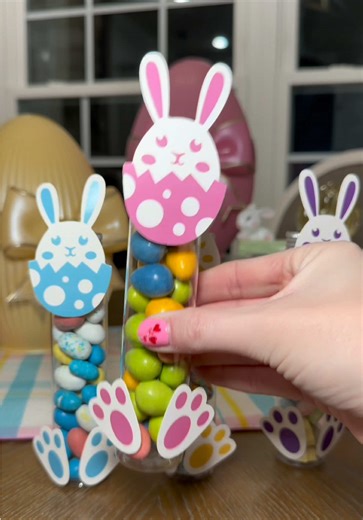 The cutest candy containers for Easter!🐰🍬💐 #eastercandy #eastereggs #easterfind #kortneyandkarlee