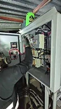 Mantenimiento preventivo a tablero eléctrico de fuerza y control para arranque a tensión reducida.