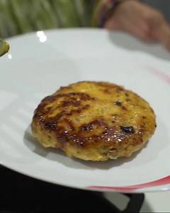 Try this kids favorite chicken burger recipe, I have used indian spices to make the burger patties more flavorful | Living Flavours with Sunitha