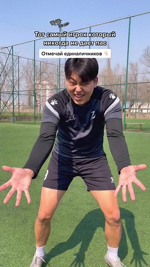 Amazing Soccer Tricks Demonstrated on Turf Field