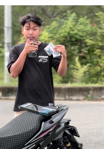 kirian dari @Spectro Official Store 😋 #aerox155