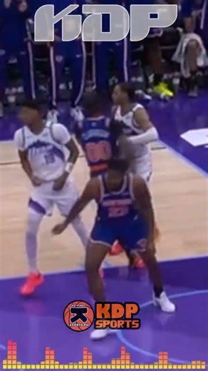 Jordan Clarkson Takes Over Despite Tough Defense!