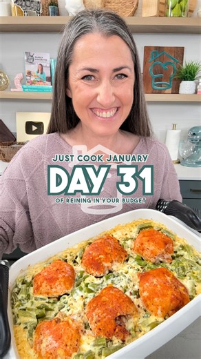 Day 31 of Just Cook January is here and we’re finishing strong with lemon garlic butter baked chicken and rice. Everything cooks together in one dish and soaks up all that buttery, zesty goodness. It’s simple, comforting, and packed with flavor! Basically the heart of what this whole month has been about. https://thestayathomechef.com/lemon-baked-chicken-and-rice/ Thank you for cooking along with me this January. Whether you made one recipe or all 31, I’m so glad you were here. These recipes wil