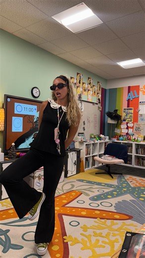 Julia on Instagram: "Your guide to styling your ✨Teacher Uniform✨ I really truly love love love picking out my outfits for school, but if you don’t, recreate one of these! One of my favorite parts of social media is being inspired by someone else’s outfit they’ve created! 🤩 #teacher #teacherstyle #ootd #teachergram #teacherootd #elementaryteacher #teacheroutfit #teachers #teacheroutfit #teachers #teacheroutfits"