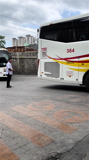 Higer KLQ6127LA: First North Luzon Transit Bus Spotting