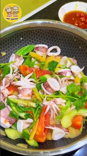 Mực xào chua ngọt giòn ngon thanh mát, siêu hao cơm cho cả nhà 🤤