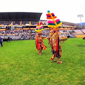 😍DE HUÁNUCO PARA EL MUNDO😍 👉😍DISFRUTA DE LA DANZA DE LOS NEGRITOS DE HUÁNUCO❤👈 ✅✅La danza de los negritos o también conocida como cofradía de los negritos es una danza folclórica de origen afroperuano que se ejecuta en el departamento de Huánuco. Esta danza está ligada a las festividades de la Navidad y la pascua de reyes.❤ 🔰🔰Ya llega los Negritos de Huánuco shucuy para comer locro, pestiños, chochos, y la verdadera pachamanca huanuqueña. #HuánucoParaElMundo #OrgulloHuánuqueño #MarcaHuánu