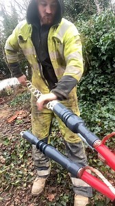 Using shrinking end caps to protect cables 😍⚡️ | UNILAD Tech