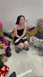 29M views · 10K reactions | ❤Giao thừa 2021 mà con út nó vẫn còn ngu...